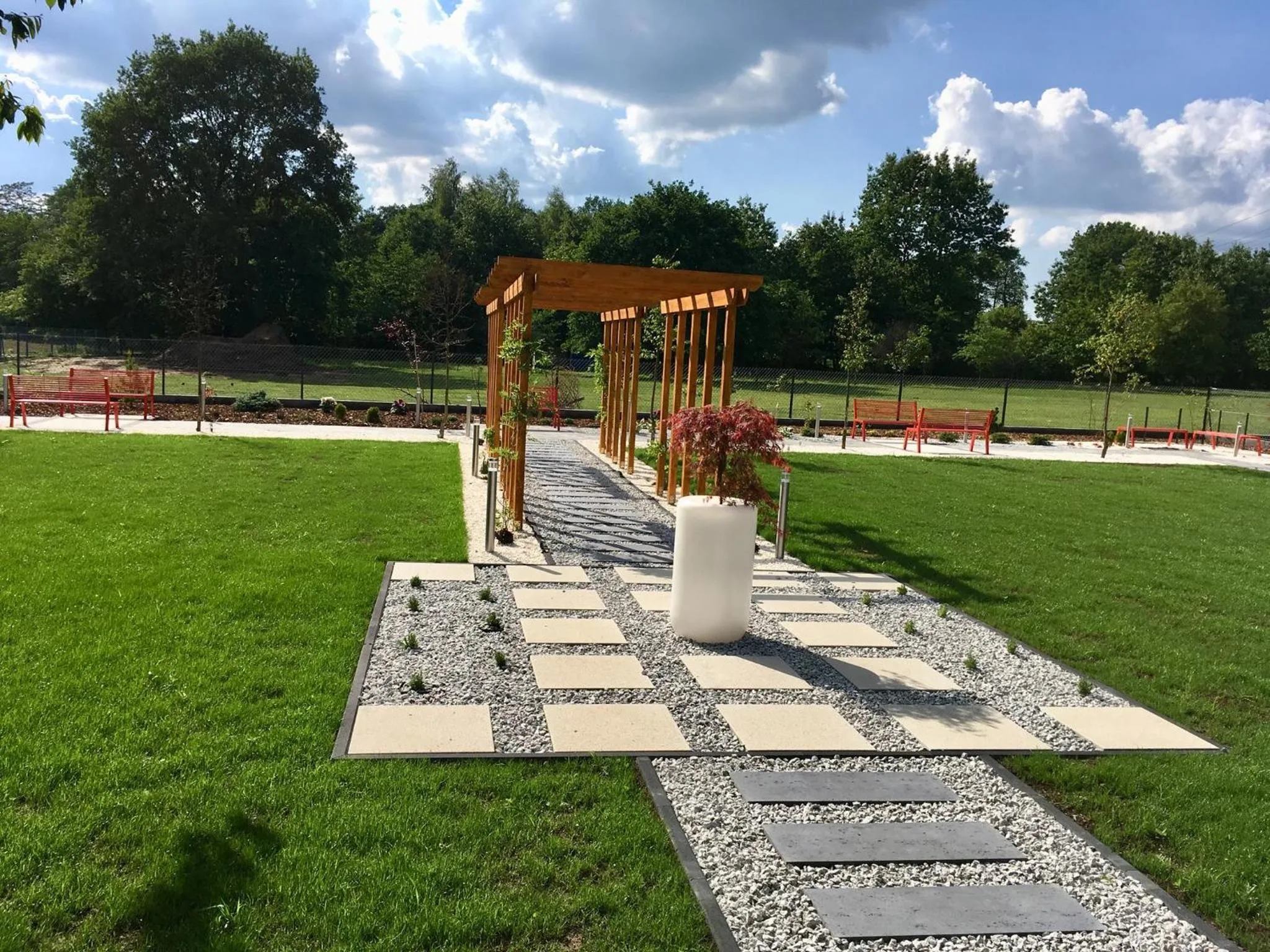 Spring in Hotel Kardamon