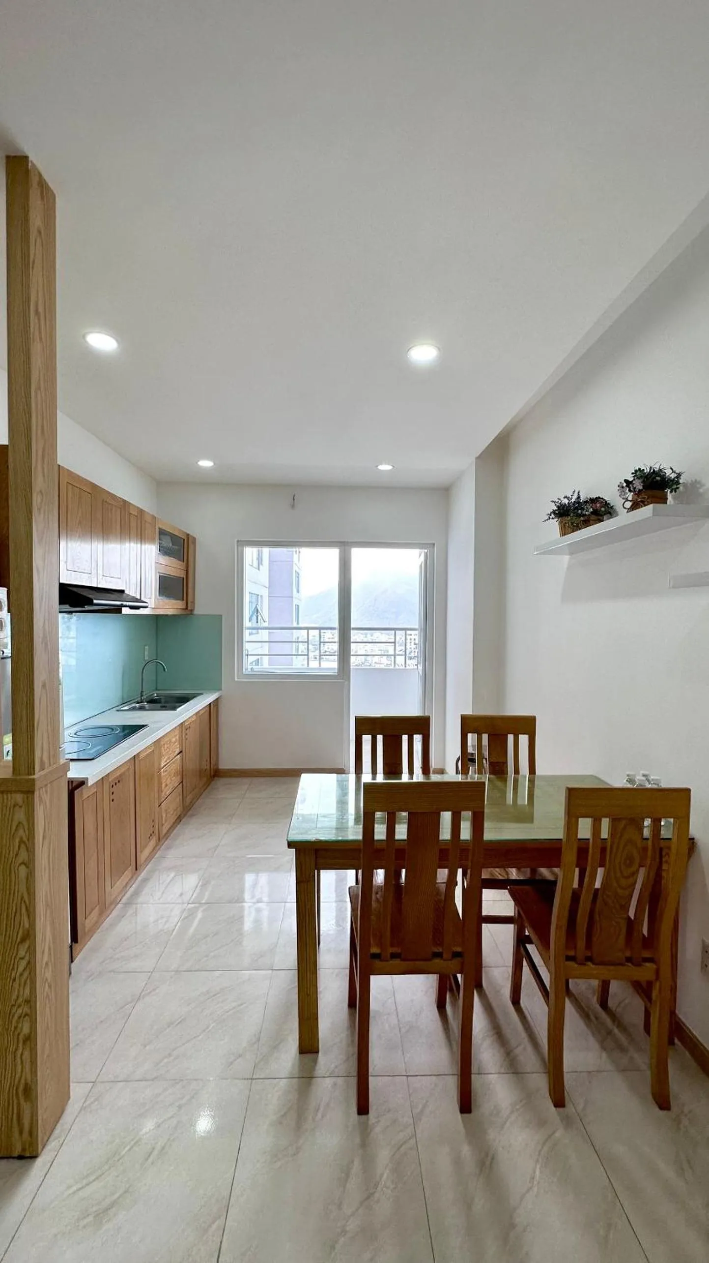 Kitchen or kitchenette in Sea Inn - Nha Trang Apartment