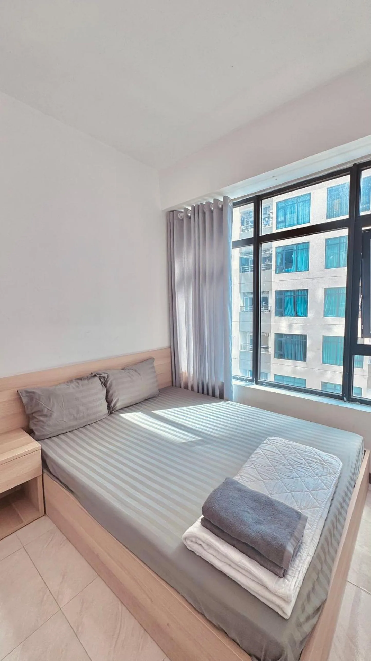 Bedroom, Bed in Sea Inn - Nha Trang Apartment