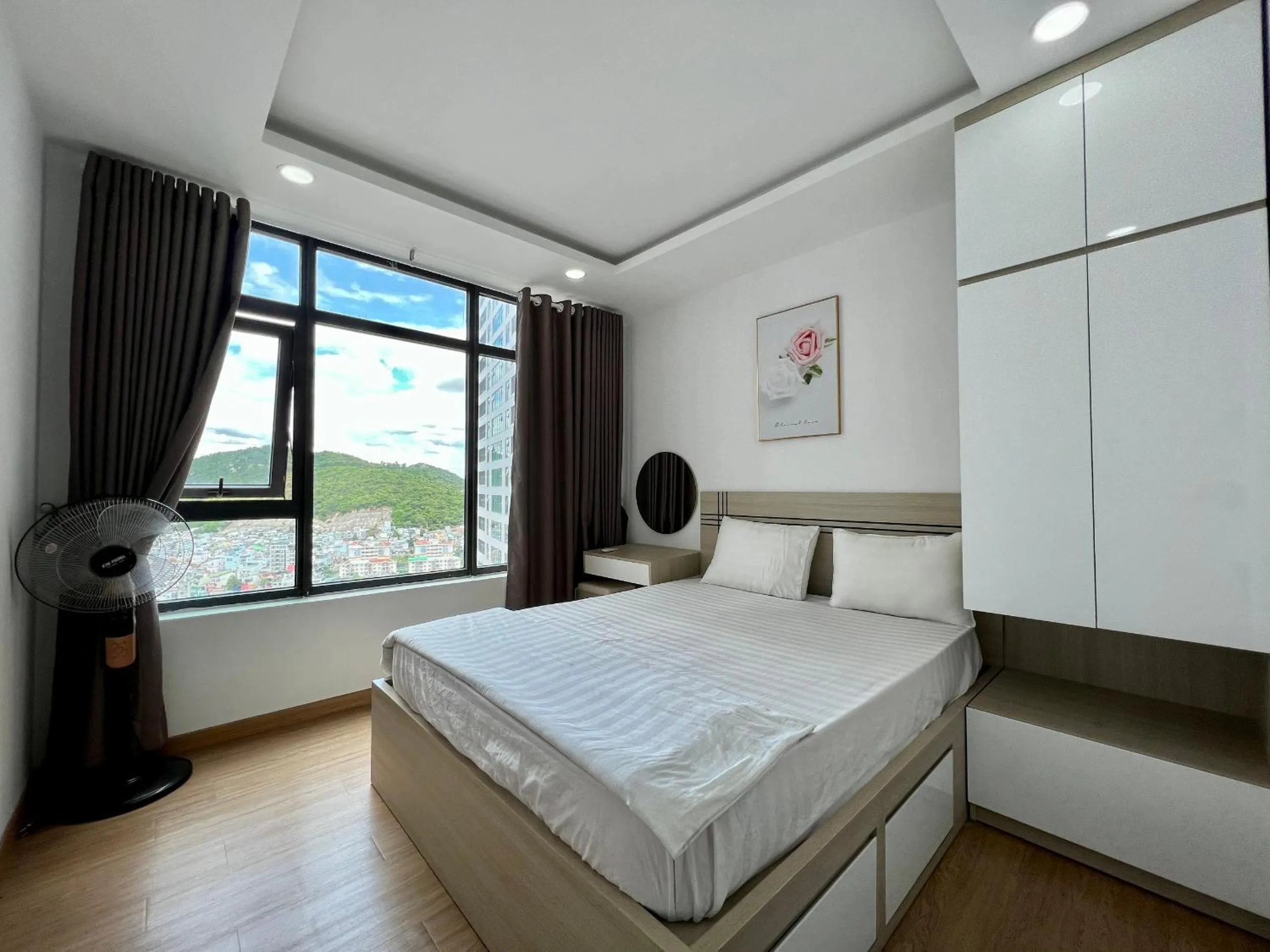 Photo of the whole room, Bed in Sea Inn - Nha Trang Apartment