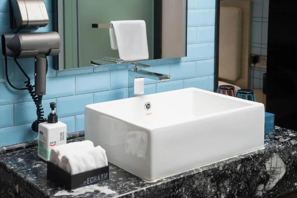 Echarm Hotel Wuhan Huashan