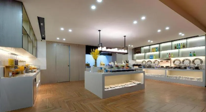 Echarm Hotel Wuhan Huashan