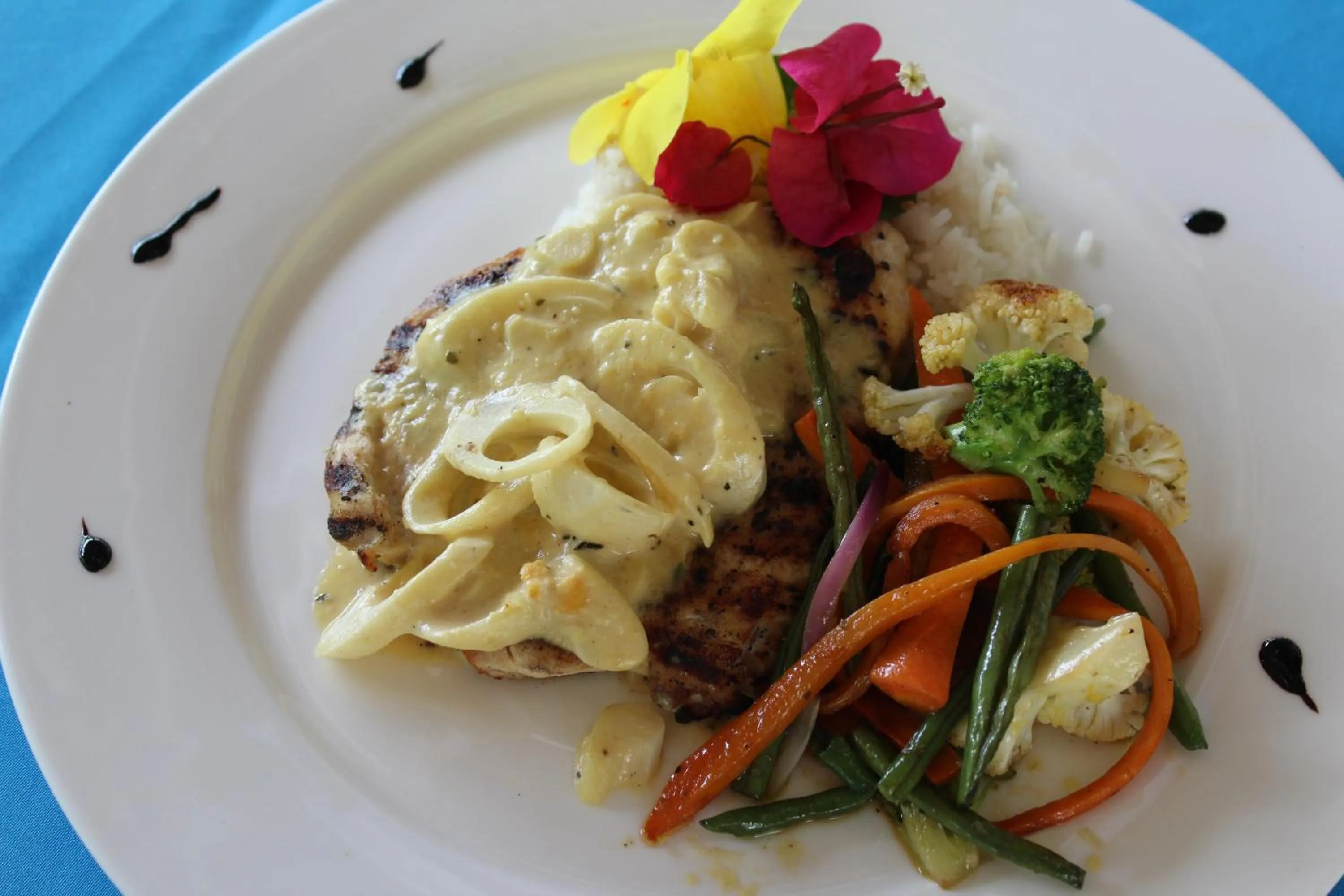 Meals in Seis Playas Hotel