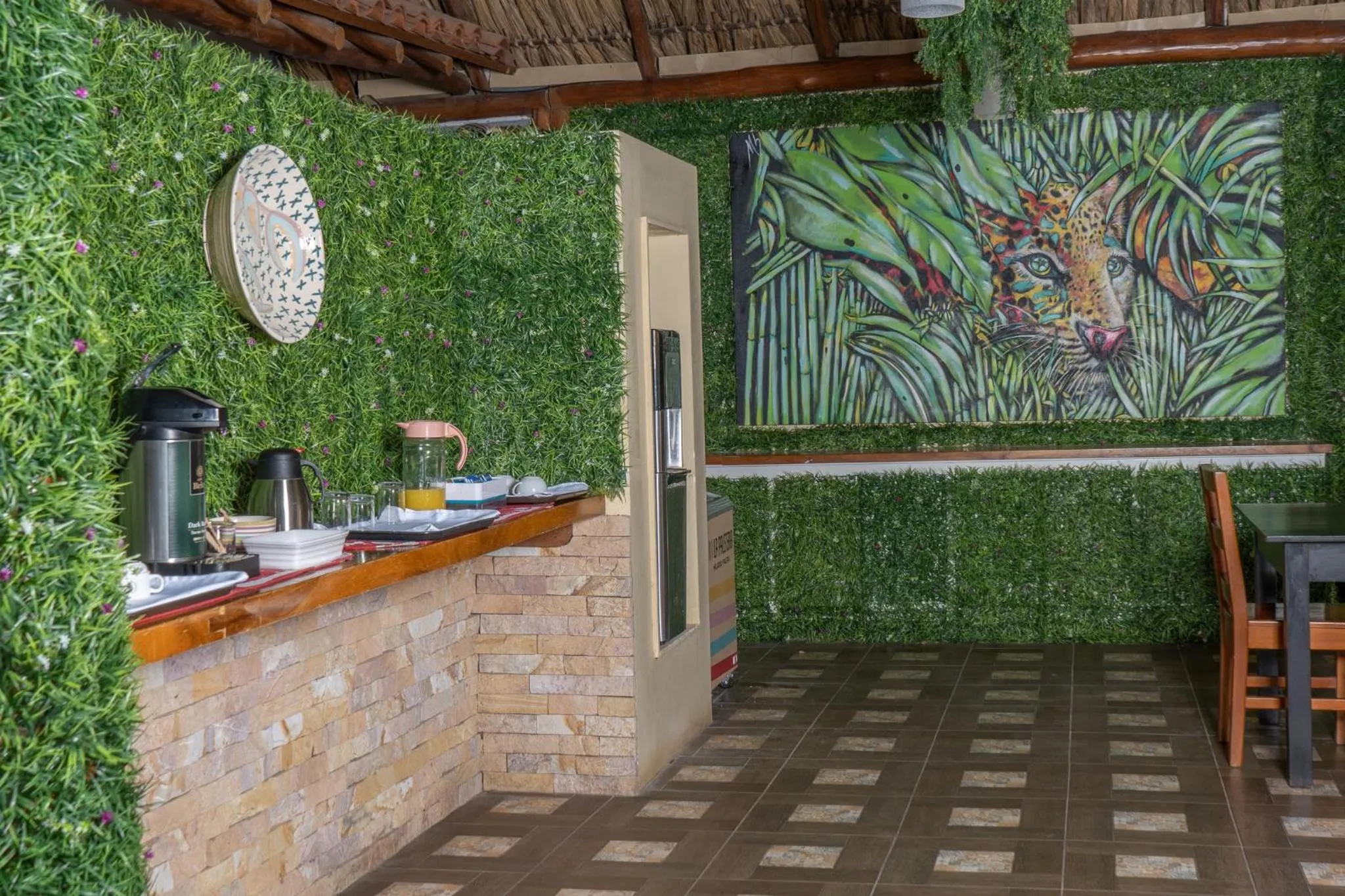 Restaurant/places to eat in Seis Playas Hotel