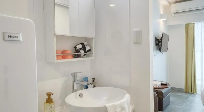 BIBI hotel kokusaidori