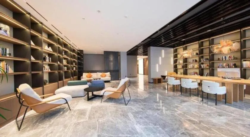 Atour Hotel Jinan Tangyan Century Avenue