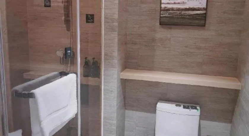 Atour Hotel Nanchang Longding Chadu East Jiefang Road