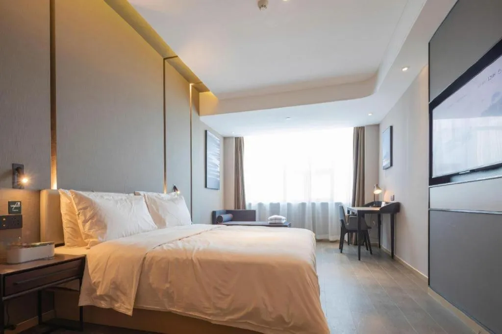 Bed in Atour Hotel Taiyuan Inner Ring