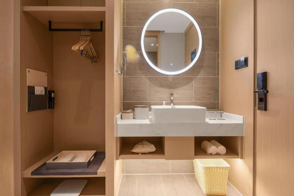 Atour Hotel Taiyuan Inner Ring