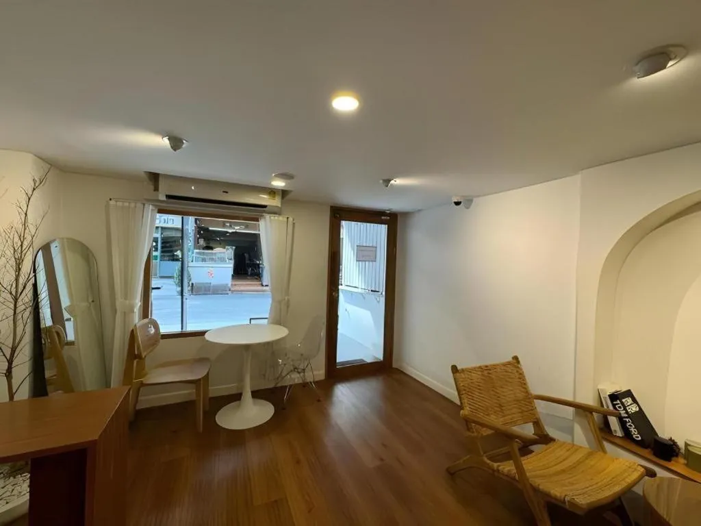 SEOUL3 HOTEL & SLOW BAR CAFE