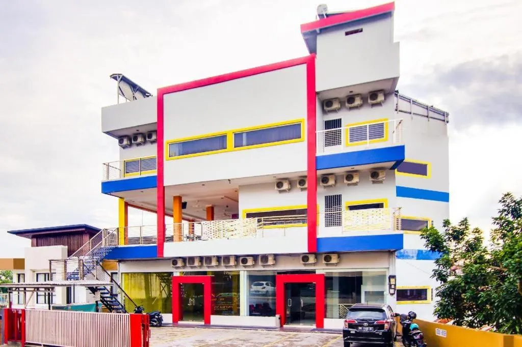 Collection O 91464 7 Dream Hotel