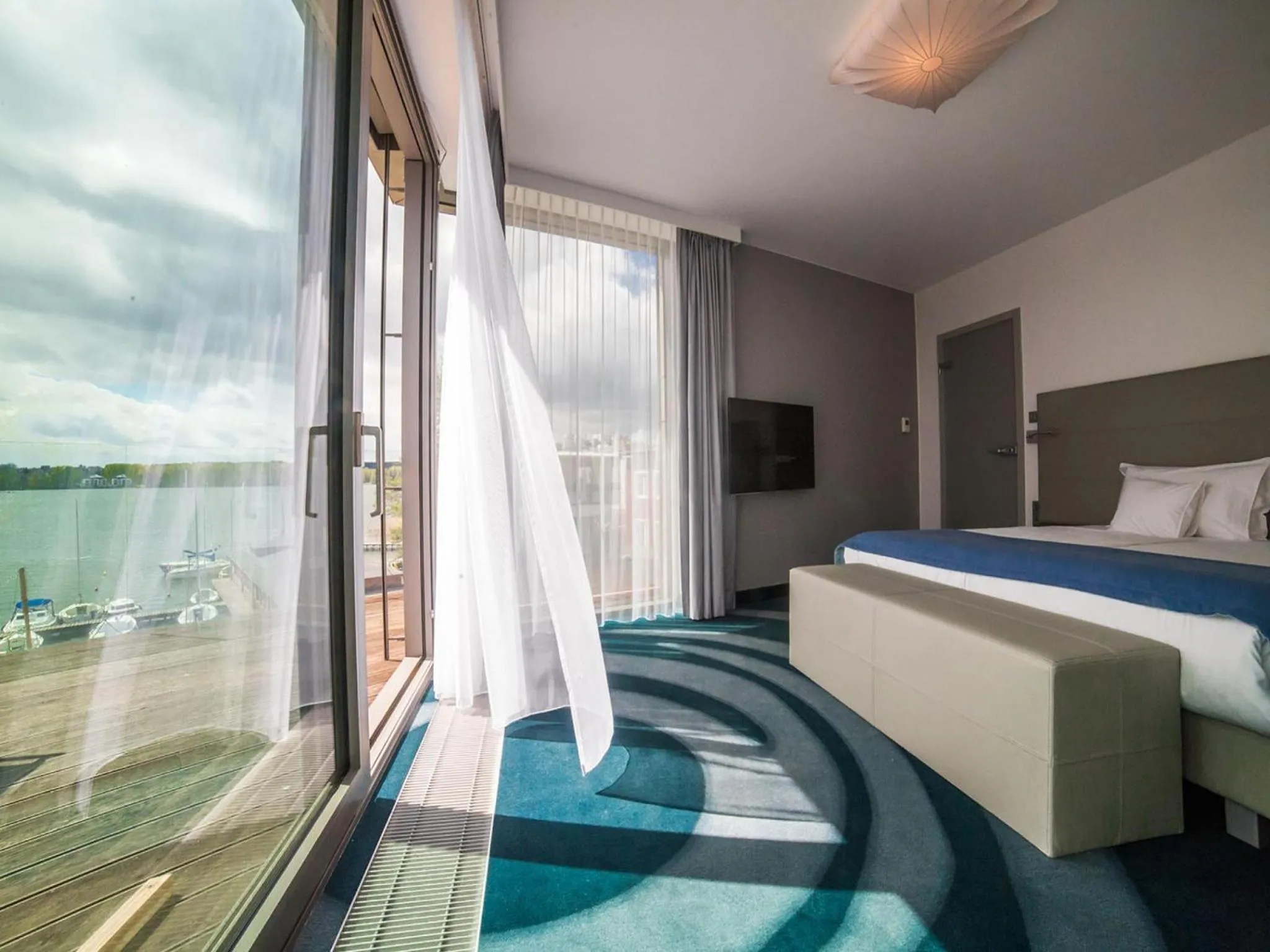 Bed in Przystań Hotel&Restaurants