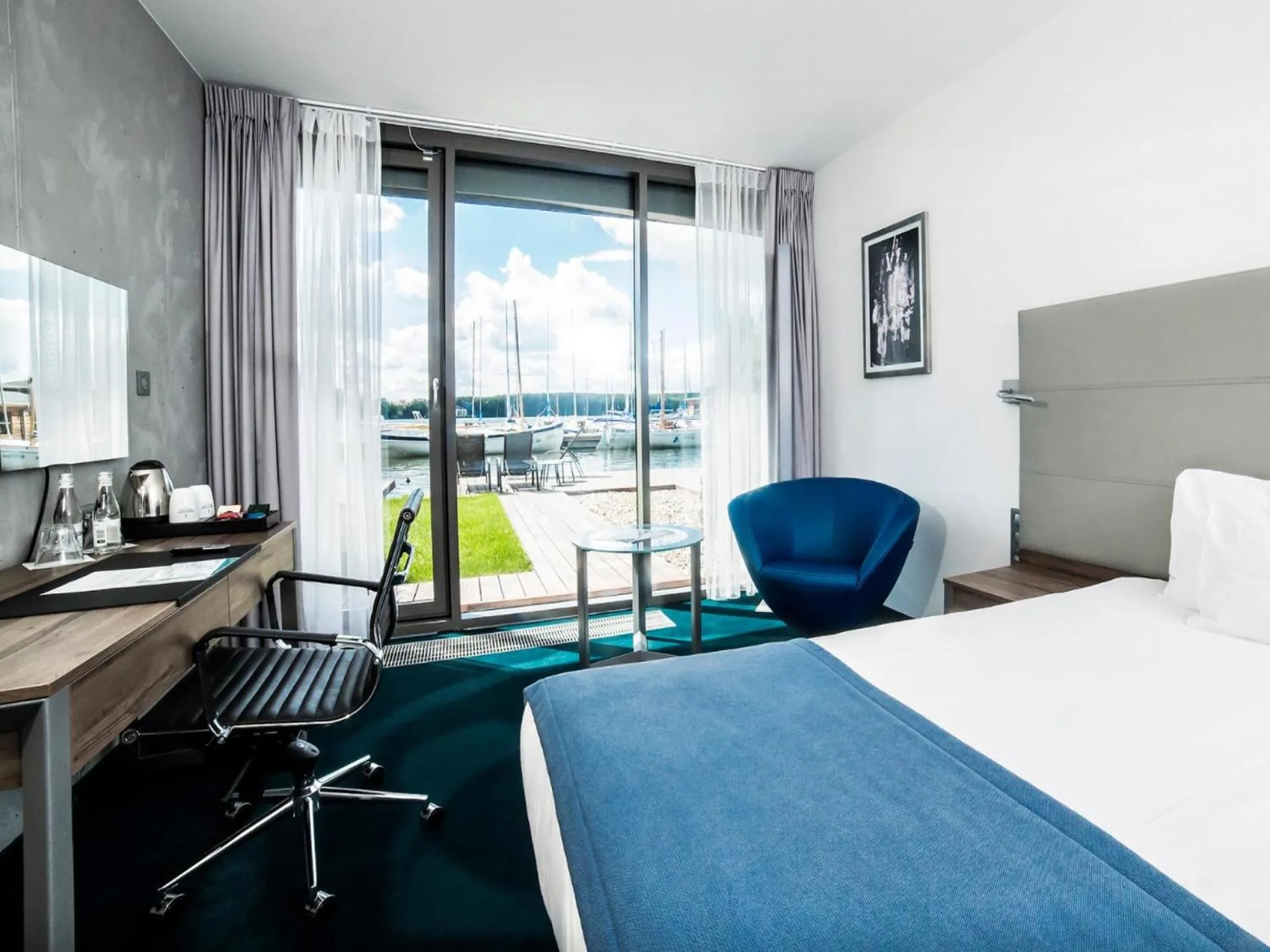 Bed in Przystań Hotel&Restaurants