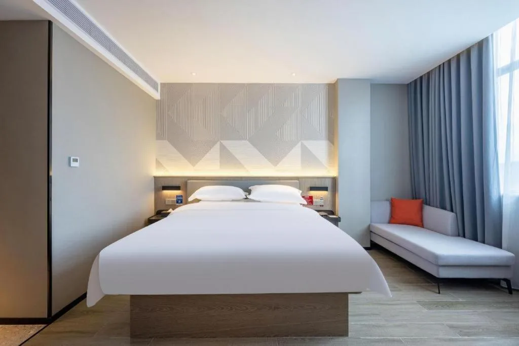 Bed in Borrman Hotel Wuhan Yellow Crane Tower Fuxing Road Metro Station
