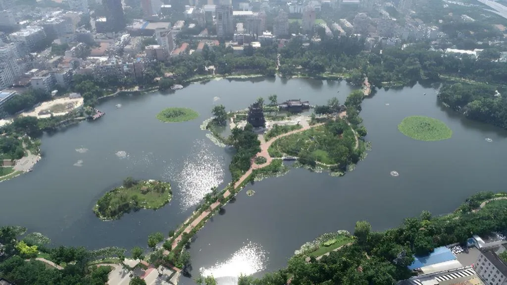 Borrman Hotel Wuhan Yellow Crane Tower Fuxing Road Metro Station