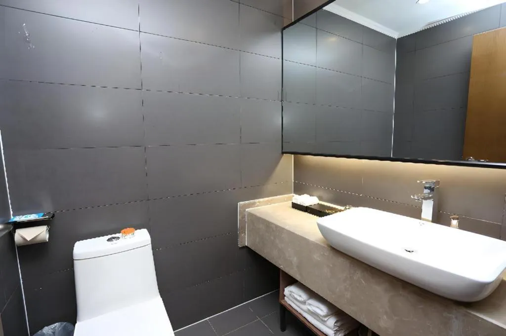 Borrman Hotel Wuhan Yellow Crane Tower Fuxing Road Metro Station