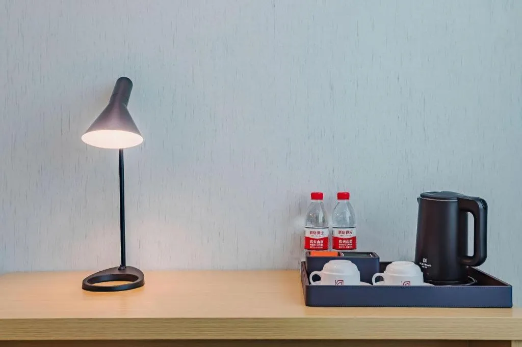 Borrman Hotel Wuhan Yellow Crane Tower Fuxing Road Metro Station