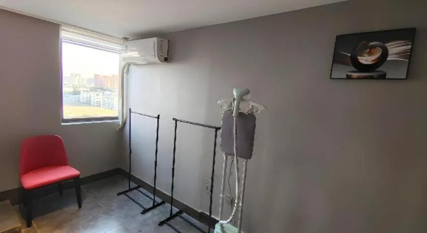 Borrman Hotel Wuhan Yellow Crane Tower Fuxing Road Metro Station