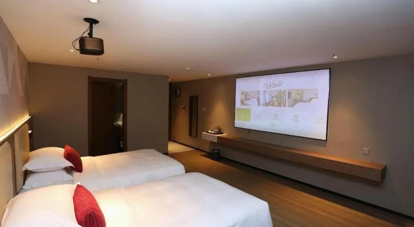 Bed in Borrman Hotel Wuhan Yellow Crane Tower Fuxing Road Metro Station