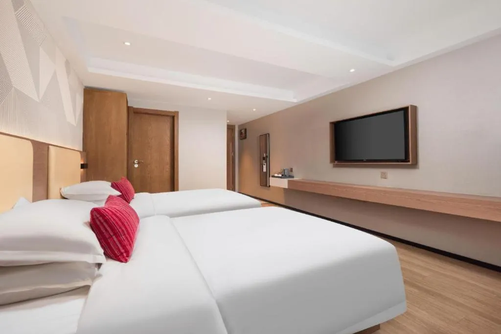 Bed in Borrman Hotel Wuhan Yellow Crane Tower Fuxing Road Metro Station