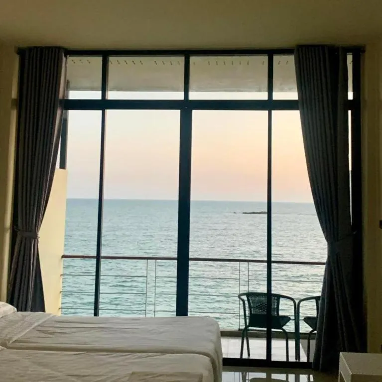 Bed in Phala Shore Resort