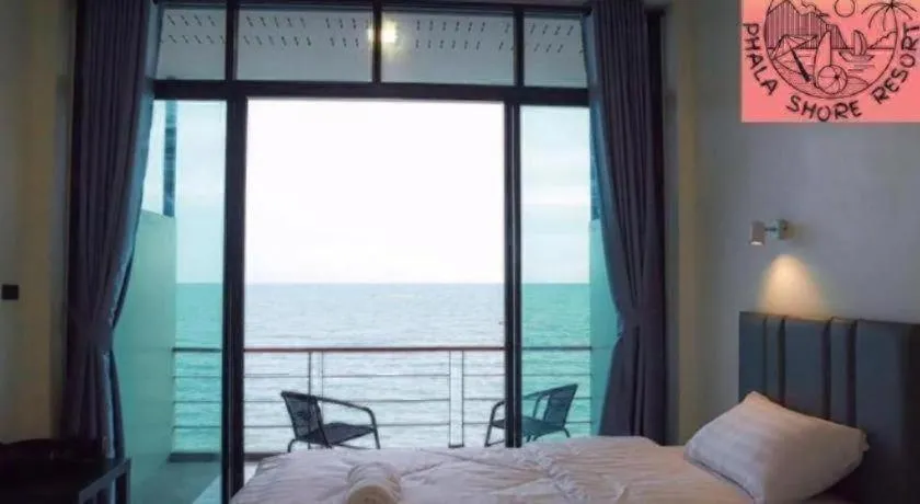 Bed in Phala Shore Resort