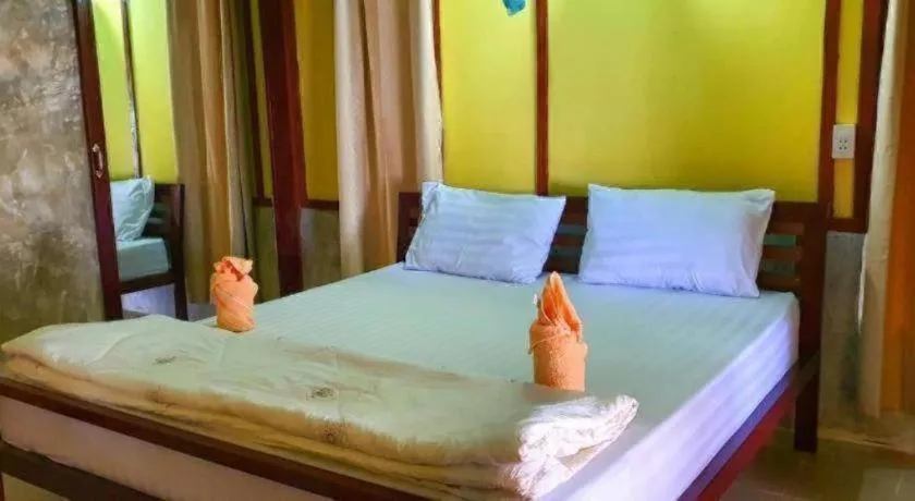 Bed in Longbeach Kohphayam