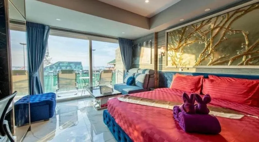 The Globe Hotel, Bar & Restaurant