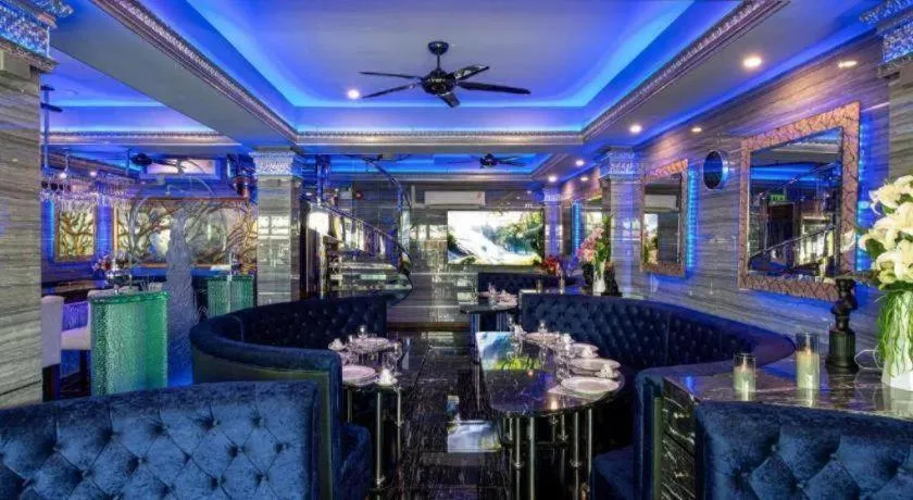 The Globe Hotel, Bar & Restaurant