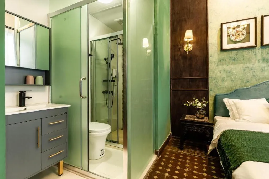 Origin Antique House and Hotel