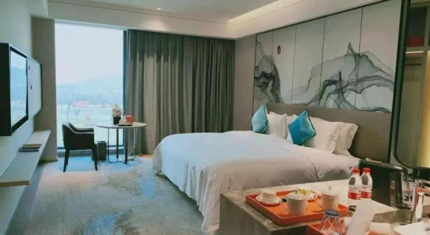 Bed in Yinhu Junyi Hotel（Wildlife Park）