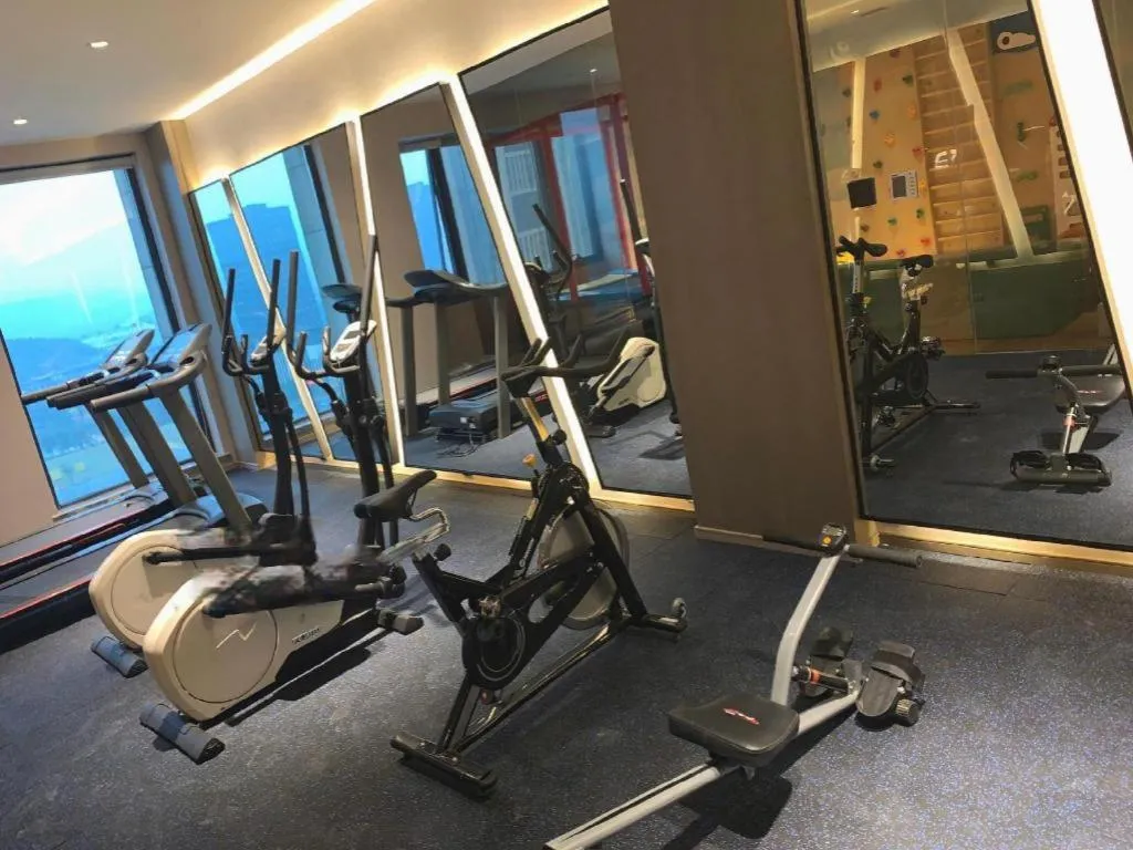 Yinhu Junyi Hotel（Wildlife Park）