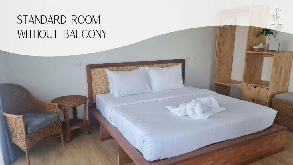 Bed in Gin's Greenery Resort