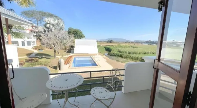 Gin's Greenery Resort