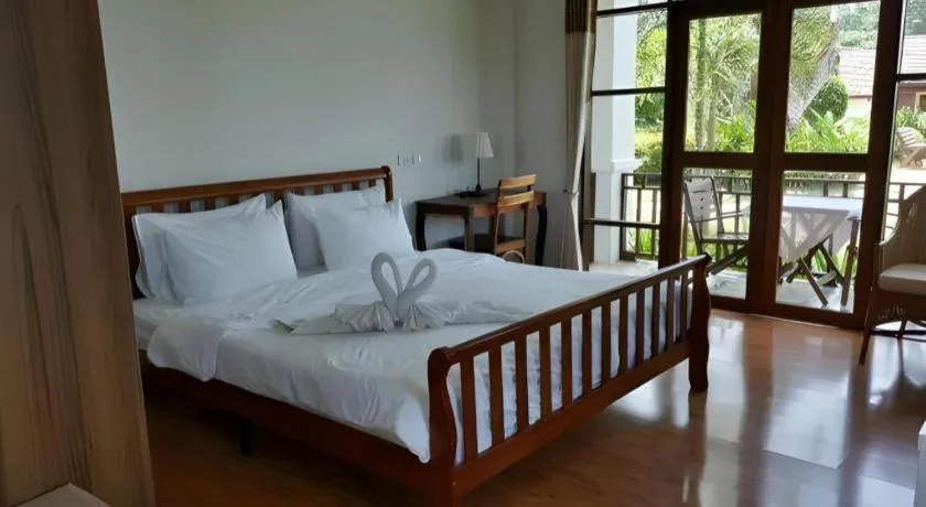 Bed in Gin's Greenery Resort