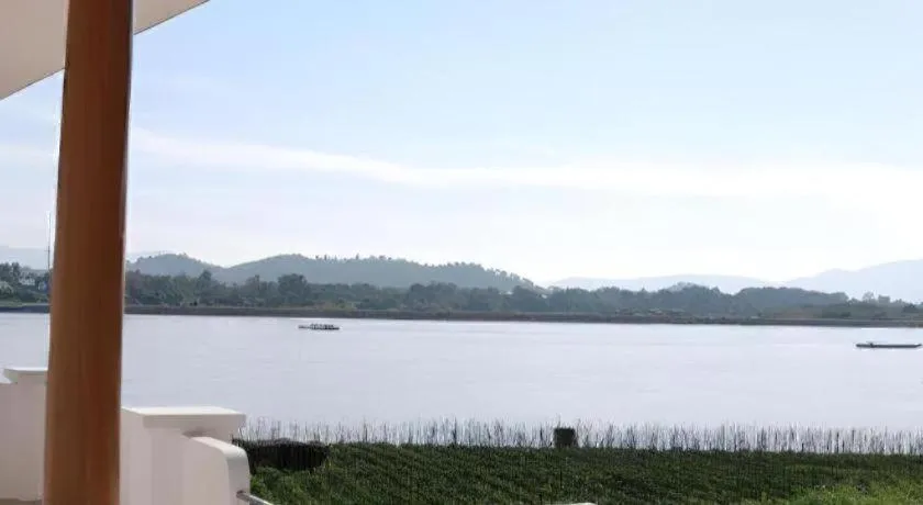 Gin's Greenery Resort