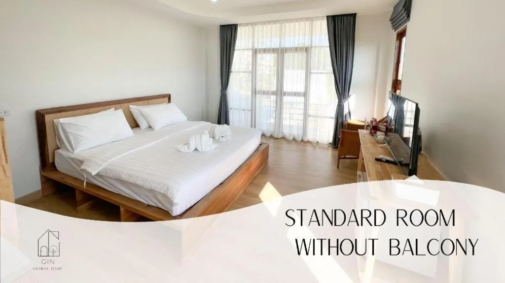 Bed in Gin's Greenery Resort