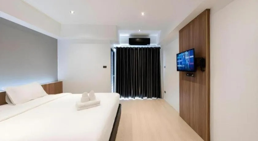 Bed in Yellotel Chang Klan Chiang Mai