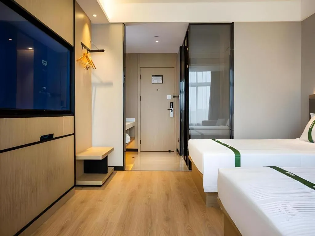 Bed in GreenTree Inn Express Bengbu Mohekou Town