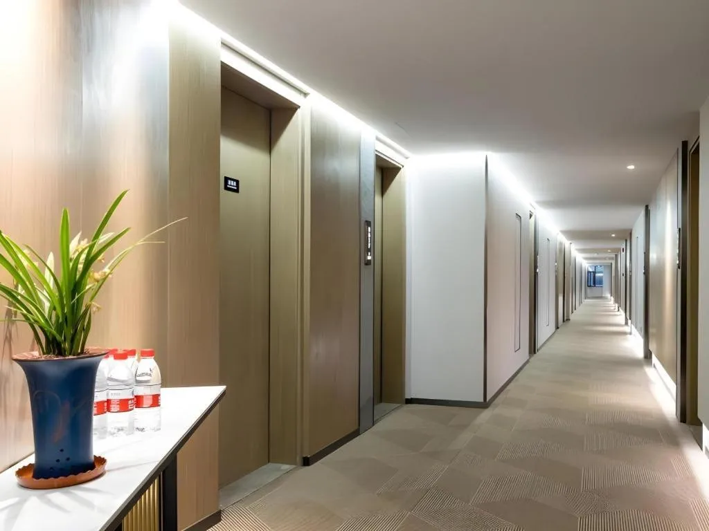 GYA Hotel Taiyuan Jinyang Street Grand Shanxi Hospital