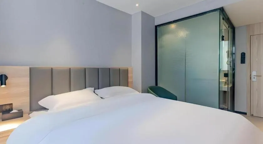 Bed in Shell Hotel Hefei Provincial Hospital