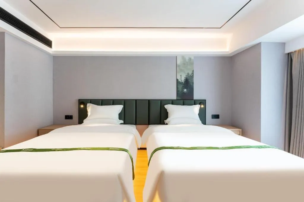 Bed in GreenTree Inn Jinan West Station Exhibition Center