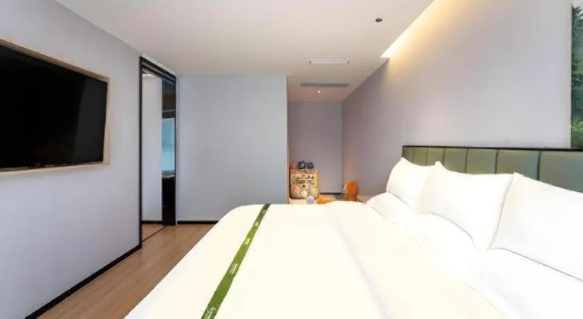 Bed in GreenTree Inn Jinan West Station Exhibition Center