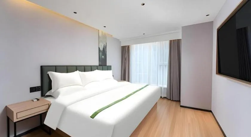 Bed in GreenTree Inn Jinan West Station Exhibition Center