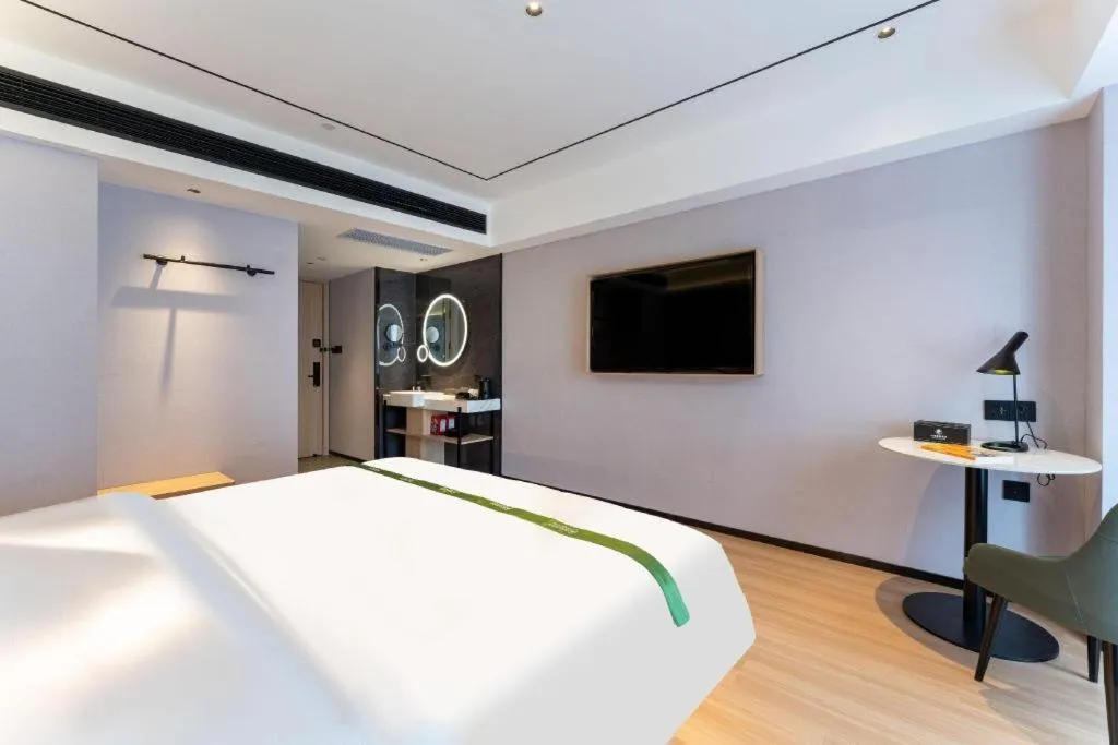 Bed in GreenTree Inn Jinan West Station Exhibition Center