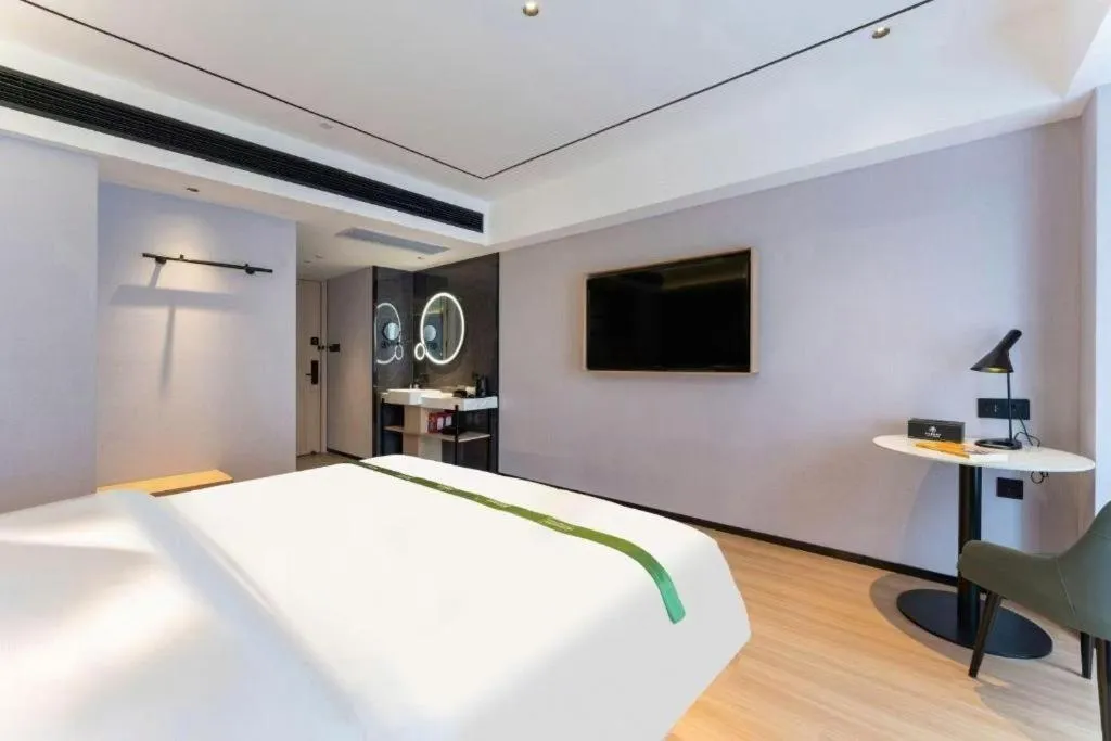 Bed in GreenTree Inn Jinan West Station Exhibition Center