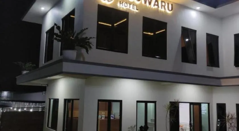 As Waru Hotel
