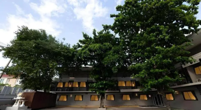 B2 Phayao Boutique & Budget Hotel