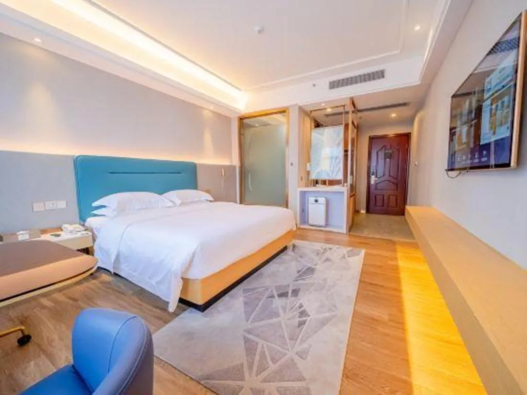 Bed in Cheermay Hotels