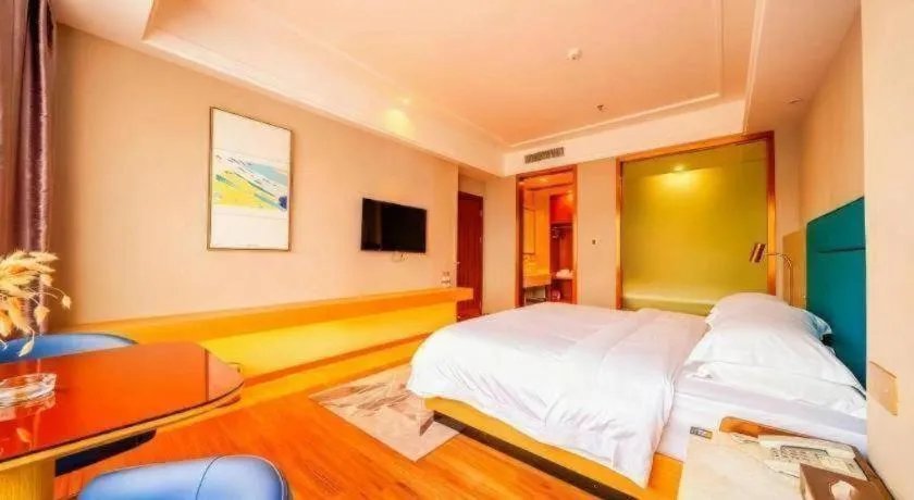 Bed in Cheermay Hotels